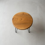 Masif Ceviz 48 cm Oval Kenar Yuvarlak Sehpa - Bükümlü Firkete Ayak